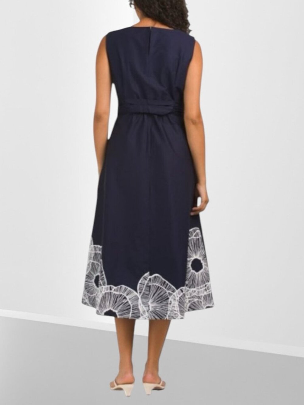 ANNE KLEIN Vanessa Border Print Sleeveless Midi Dress With Attached Sash Size 12 - Picture 3 of 6